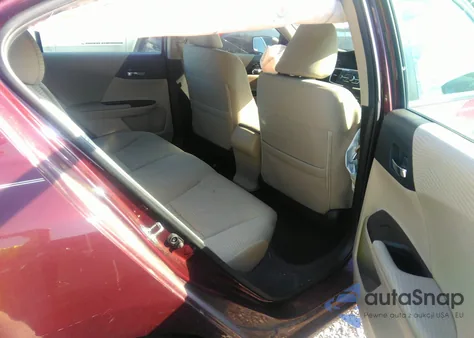 2017 Honda Accord Lx z USA, uszkodzony, nr VIN 1HGCR2F38HA118711